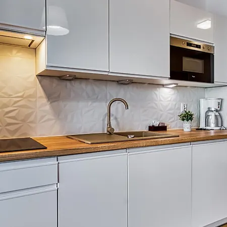 Triventi Mountain By Royal Aparts カルパッチ