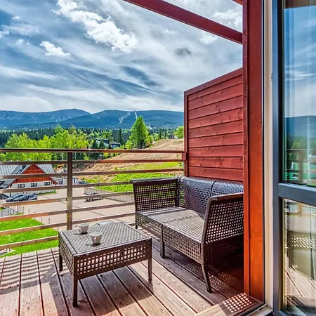 Triventi Mountain Residence Z Basenem, Sauna I Jacuzzi By Royal Aparts Apartamento *