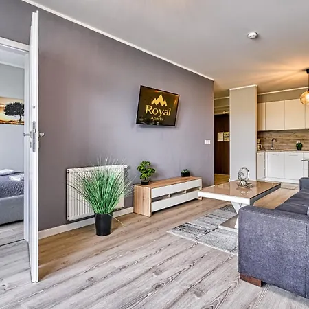 Triventi Mountain Residence Z Basenem, Sauna I Jacuzzi By Royal Aparts Apartamento Karpacz