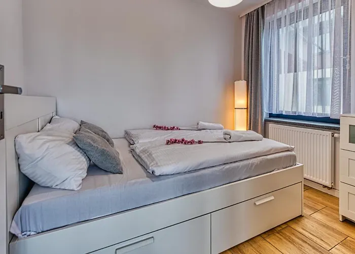 Triventi Mountain By Royal Aparts Apartment *