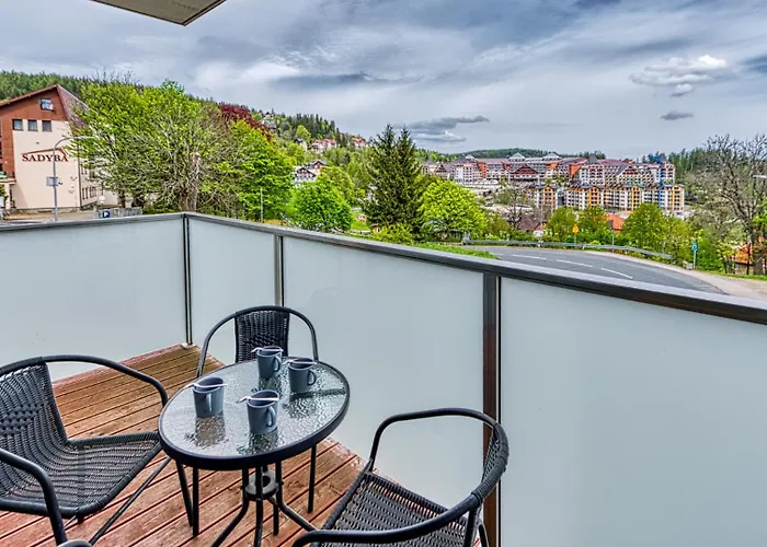 Triventi Mountain By Royal Aparts *