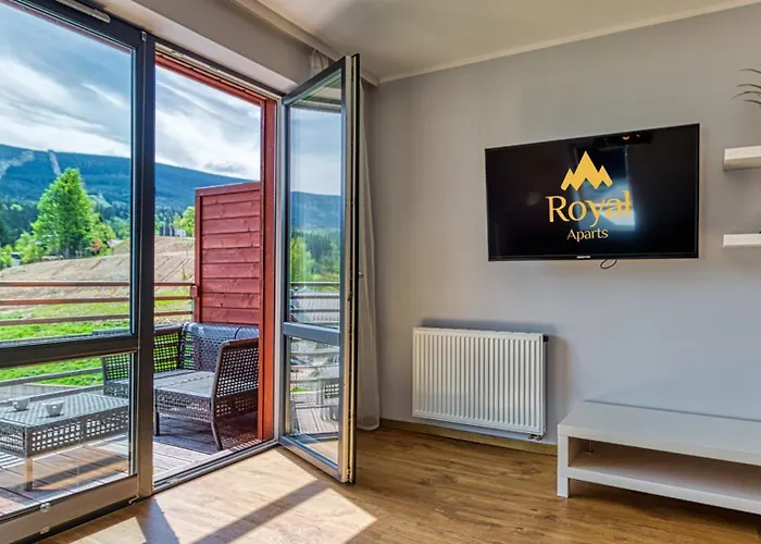 Triventi Mountain By Royal Aparts Apartment *