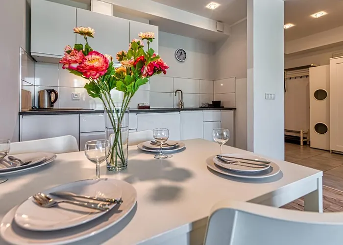 Triventi Mountain By Royal Aparts *