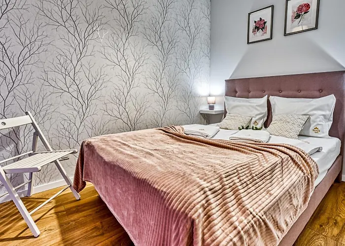 Triventi Mountain By Royal Aparts